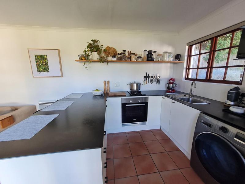 To Let 1 Bedroom Property for Rent in Somerset West Western Cape
